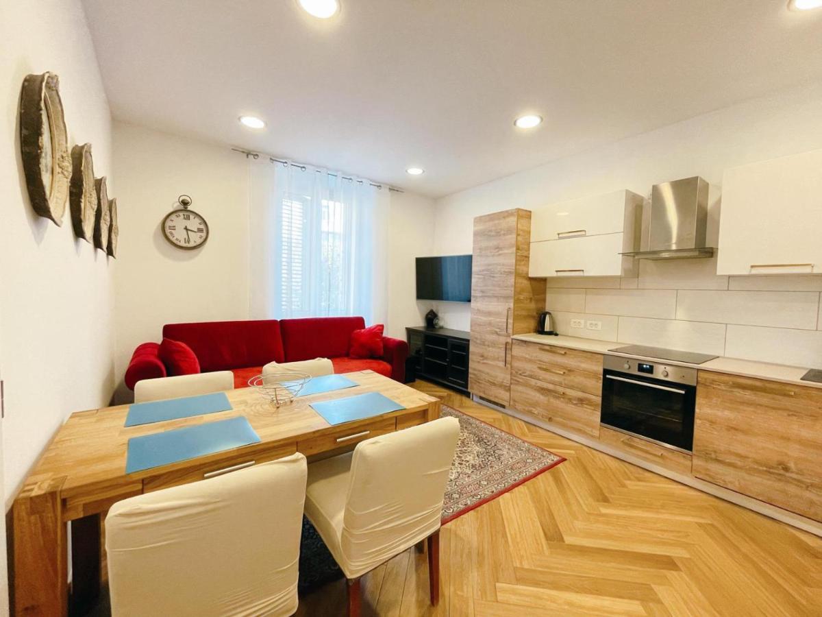 Apartment Candy Pula Exterior foto